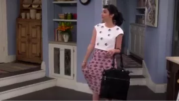 Rebecca Minkoff Jupe portée par Mandy Baxter (Molly Ephraim) dans le Dernier Homme Debout (S04E21)