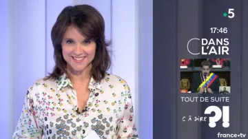 The shirt flowers Melanie Taravant in C to tell the 25/01/2019