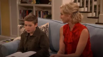 Alice + Olivia Arie Chemisier porté par Mandy Baxter (Molly Ephraim) dans le Dernier Homme Debout (S07E06)