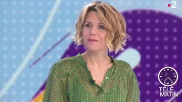 The blouse veil printed Ba&Sh of Laura Tenoudji in Télématin the 06.02.2019