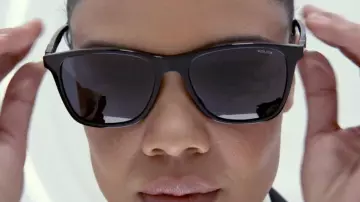 Les lunettes de soleil Police de l'Agent M (Tessa Thompson) dans Men in Black International