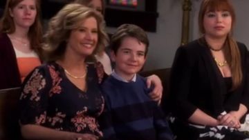 Alice + Olivia Macey Floral Blazer porté par Vanessa Baxter (Nancy Travis) dans le Dernier Homme Debout (S06E18)