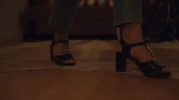 A.P.C. Leather sandals worn by Elsa (Zita Hanrot) as seen in The Hook Up Plan S01E08