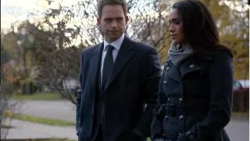 Burberry Long Wool Cashmere Trench Coat worn by Rachel Zane (Meghan Markle) in Suits (S04E15)