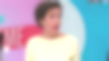 The mariniére yellow/white Mind of Anne-Marie Revol in It is the program the 11.02.2019