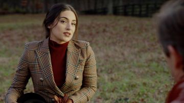 The blazer plaid Veronica Beard Crystal Jennings (Ana Brenda Contreras) in Dynasty S02E13