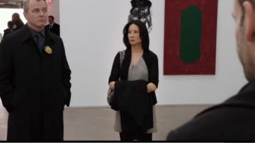 Rag & Bone en Solo habit porté par le Dr Joan Watson (Lucy Liu) dans le Primaire (S02E11)