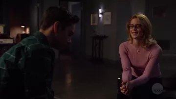 The necklace Peggy Li worn by Felicity Smoak (Emily Bett Rickards) in Arrow S07E13