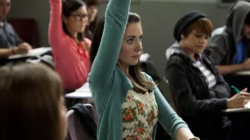 The vest worn by Annie Edison (Alison Brie) in " Community S03E02