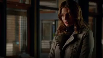 IRO Mottled Leather Moto Jacket worn by Kate Beckett (Stana Katic) in Castle (S07E12)