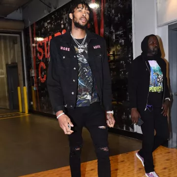 Chaqueta Denim Diesel usada por Brandon Ingram en la cuenta de Instagram @1ngram4