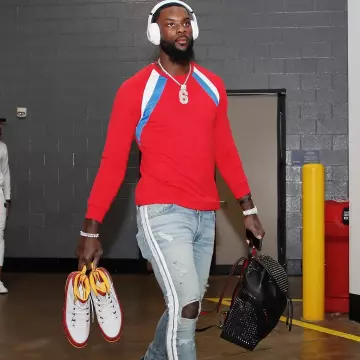 Sneakers Air Jordan 9 Retro "bentley "crawfish" Ellis" worn by Lance Stephenson on the Instagram account @stephensonlance