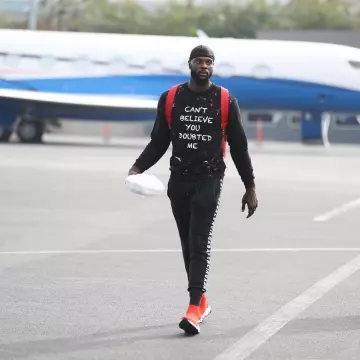 Balenciaga speed trainer worn by Lance Stephenson on the Instagram account @stephensonlance