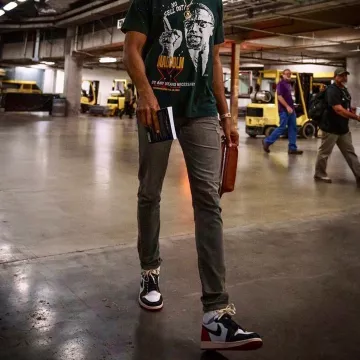 Les Sneakers Air Jordan 1 Retro Hi Nrg/onu "union" porté par Tobias Harris sur l'Instagram account @tobiasharris