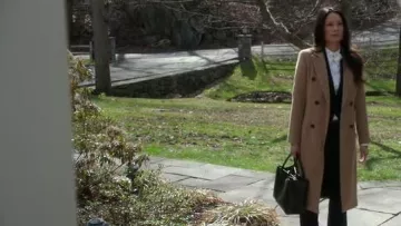 Rag & Bone   Faye Coat worn by Dr. Joan Watson (Lucy Liu) in Elementary (S04E21)