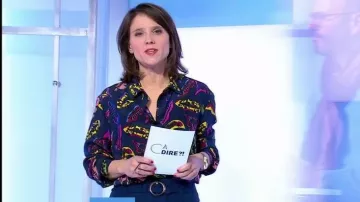 The silk shirt Tara Jarmon for Melanie Taravant in C to tell the 18.02.2019