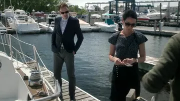 3.1 Phillip Lim Bouclés et Crêpe de Chine de Soie Robe porté par le Dr Joan Watson (Lucy Liu) dans le Primaire (S05E05)