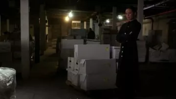 Celine Automne 2014 la Collection de Manteau porté par le Dr Joan Watson (Lucy Liu) dans le Primaire (S05E22)