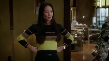 Chacune Part Zia Tricot Rayé Top porté par le Dr Joan Watson (Lucy Liu) dans le Primaire (S05E11)