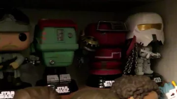 El funko pop de los droides de batalla en Star Wars de Modzii en el video ¡LA MAYOR COLECCIÓN DE FIGURAS POP! ¡DESDE FRANCIA!