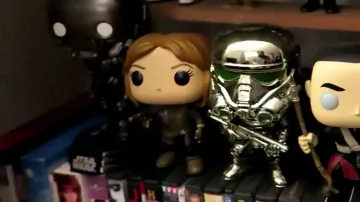El Funko Pop! por Jyn Erso de Star Wars Rogue One de Modzii en su video ¡LA MAYOR COLECCIÓN DE FIGURAS POP! ¡DESDE FRANCIA!