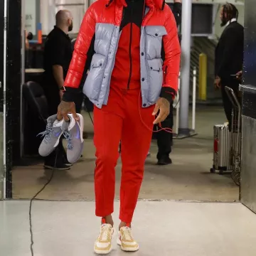 Sneakers Nike Mars Yard / Ts "tom Sachs 2017" worn by P. J. Tucker on the Instagram account @leaguefits