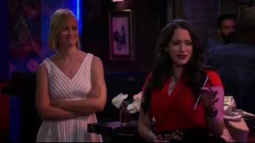 Aqua Mesh Neoprene Stripe Dress worn by Caroline Channing (Beth Behrs) in 2 Broke Girls (S05E09)