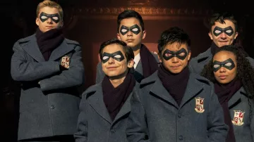 Kid's Kraken black eyemask as seen in The Umbrella Academy S01E01