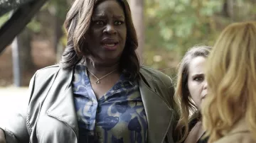 Colgante en forma de corazón de Rubby Hill (Retta) en Good Girls