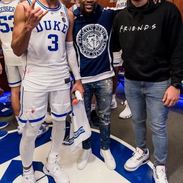 Sneakers Air Jordan 3 Retro Og true Blue 2016 Release worn by Tyus Jones on the Instagram account 1tyus Spotern