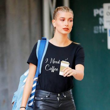 "I Need Coffee" T-shirtworn by Hailey Rhode Bieber in Instagram of In­sta­gram Ac­count @Aman­daeliza49