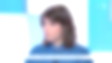 The Shirt peter pan collar yes no Melanie Taravant in C to tell the 26/02/2019