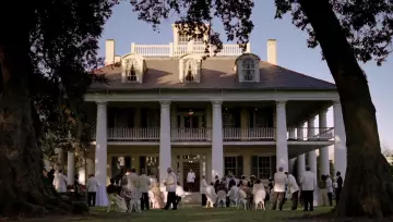 La Houmas House Plantation de Darrow en Louisiane hébergeant la demeure de Raleigh en Caroline du Nord dans Green Book : Sur les routes du sud