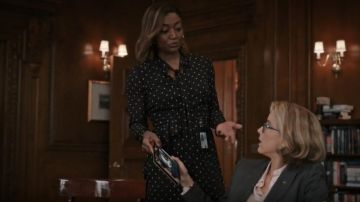Alexis Leila Mini Vestido usado por Daisy Grant (Patina Miller) en Madam Secretary (S05E14)