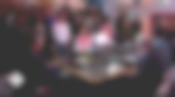 Le sweat imprimé L'Amore Swildens de Marion Ruggieri dans C à vous le 01.03.2019