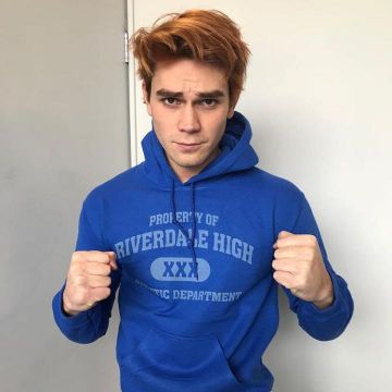 Sweatshirt blue Property of Riverdale High worn by K. J. Apa on his account Instagram