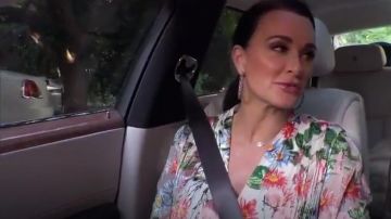 Alice + Olivia Trista Haut porté par elle-Même (Kyle Richards), Le Real Housewives de Beverly Hills (S09E02)