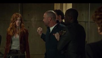 La théorie Bavewick Veste portée par Clary Fray (Katherine McNamara) dans les Shadowhunters (S02E12)