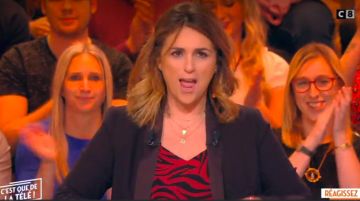 The top red zebra Valérie Bénaïm in It is that of the tv !the 05.03.2019