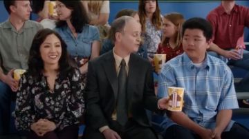 Rebecca Taylor Jewel-Neck Floral-Print Blouse worn by Jessica Huang (Constance Wu) in Fresh Off the Boat (S05E15)