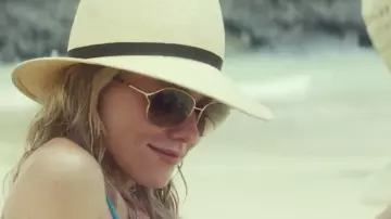 Les lunettes de soleil portées par Lil (Naomi Watts) dans Perfect Mothers