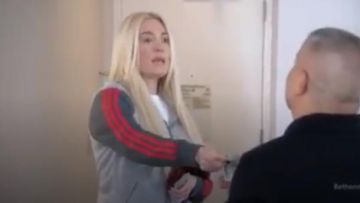 Adidas Originals Girly Zip Hoodie usada por ella misma (Erika Jayne) en The Real Housewives of Beverly Hills (S08E09)