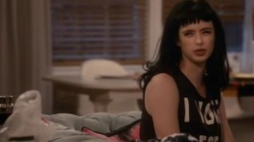 Truly Madly Deeply Vote for Vodka Tee worn by Chloe (Krysten Ritter) in Don't Trust the B---- in Apartment 23 (S02E08)