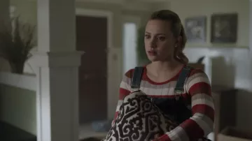Suéter a rayas Madewell de Betty Cooper (Lili Reinhart) en Riverdale S03E14
