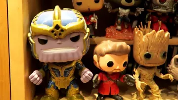 El Funko Pop! por Thanos en Guardianes de la Galaxia de Modzii en su video ¡LA MAYOR COLECCIÓN DE FIGURAS POP! ¡DESDE FRANCIA!