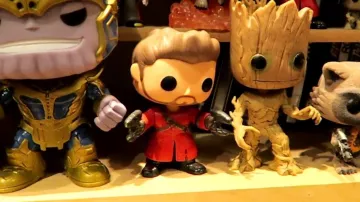 El Funko Pop! por Star Lord Unmasked by Modzii en su video ¡LA MAYOR COLECCIÓN DE FIGURITAS POP! ¡DESDE FRANCIA!