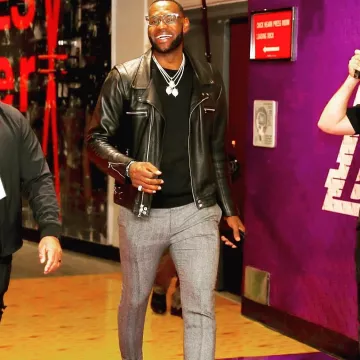 Saint Laurent classic biker jacket worn by LeBron James on the Instagram account @kingjames