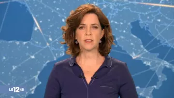 Le Polo marine détails argentés de Nathalie Renoux dans Le 12:45 de M6 du 10/03/2019