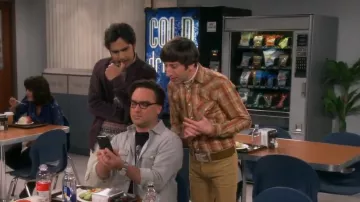 Le sel de la Vallée de petits Rires Plaid Western Shirt porté par Howard Wolowitz (Simon Helberg) dans La Théorie du Big Bang (S12E16)