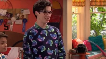 H&M Neon Cat Sweater's usado por Joey Rooney (Joey Bragg) en Liv y Maddie (S02E08) (S02E08)